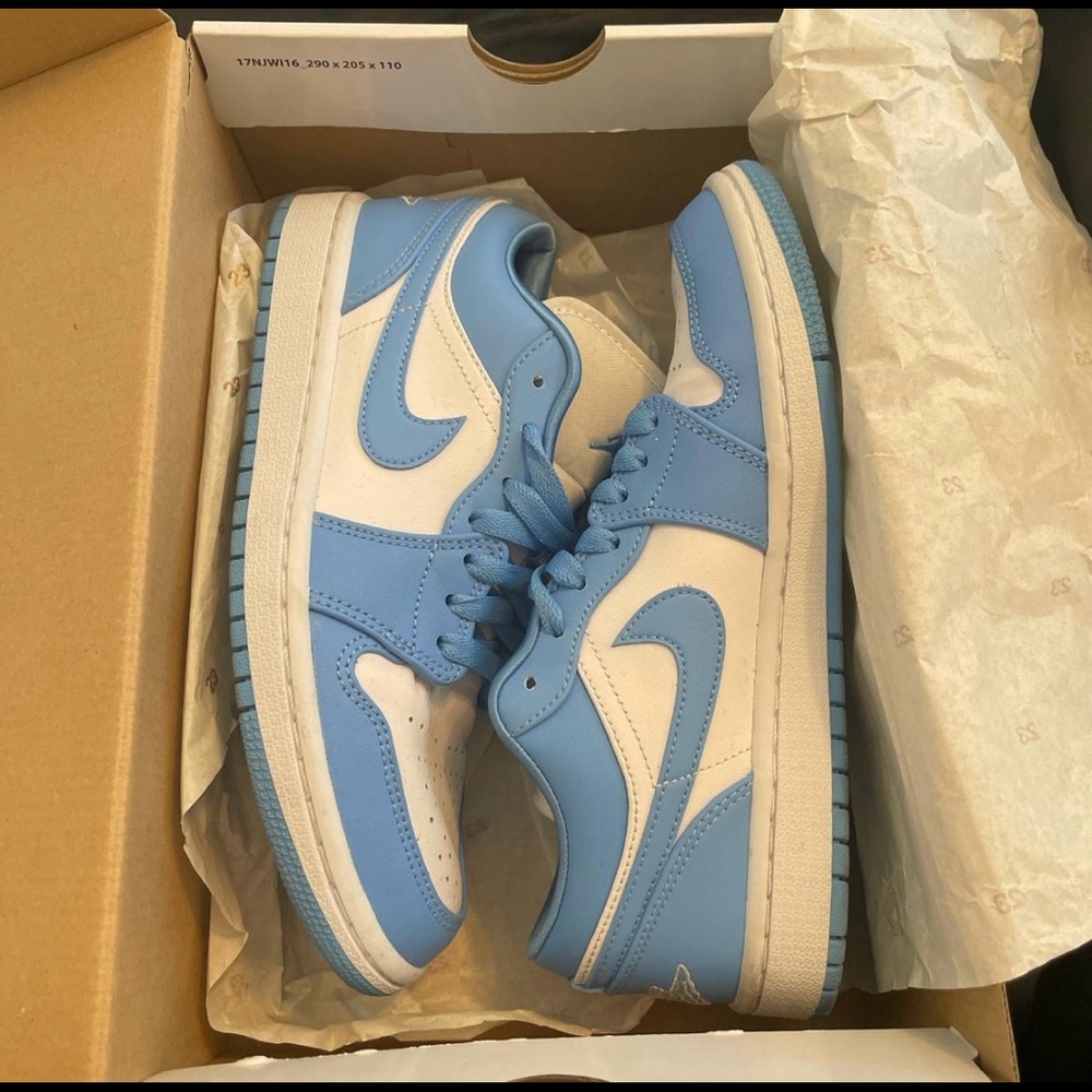 Jordan 1 university blue low top